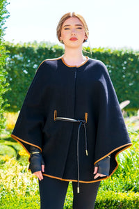 Cape en laine femme mi longue noire, coupe ample et fluide