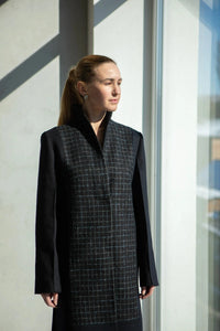 Manteau premium, coupe longue et droite, style classique et élégant
