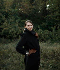 Manteau en laine noir fait main, création artisanale